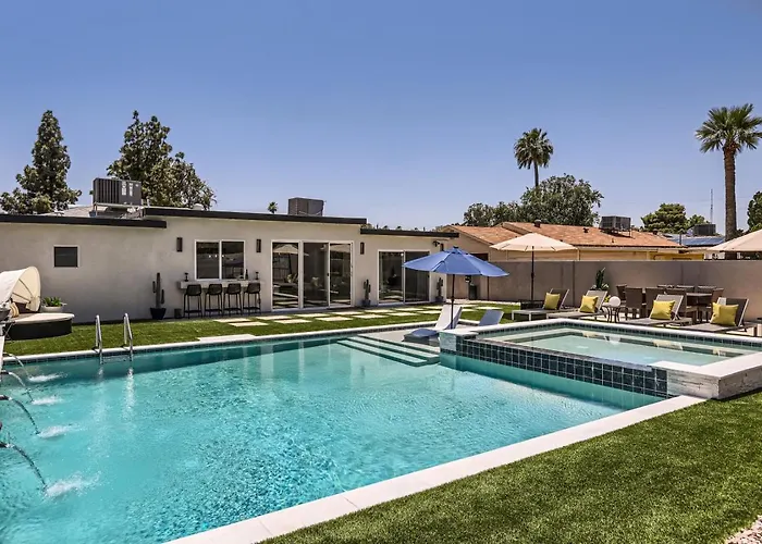 Modern Desert Getaway With Pool, And Tesla Charger Phoenix